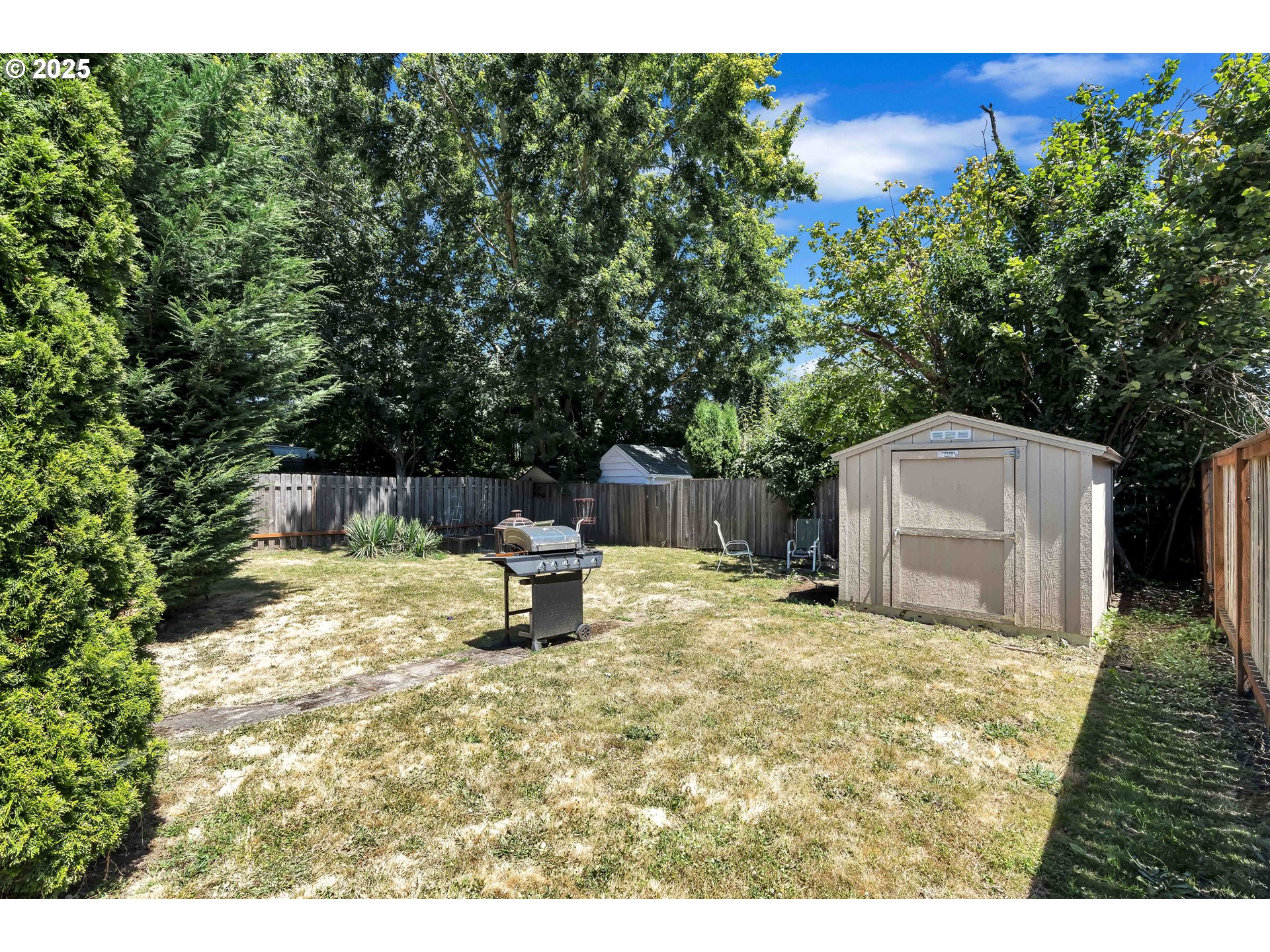 402 Southeast 75th Avenue Portland, OR 97215 - Photo 40 of 48