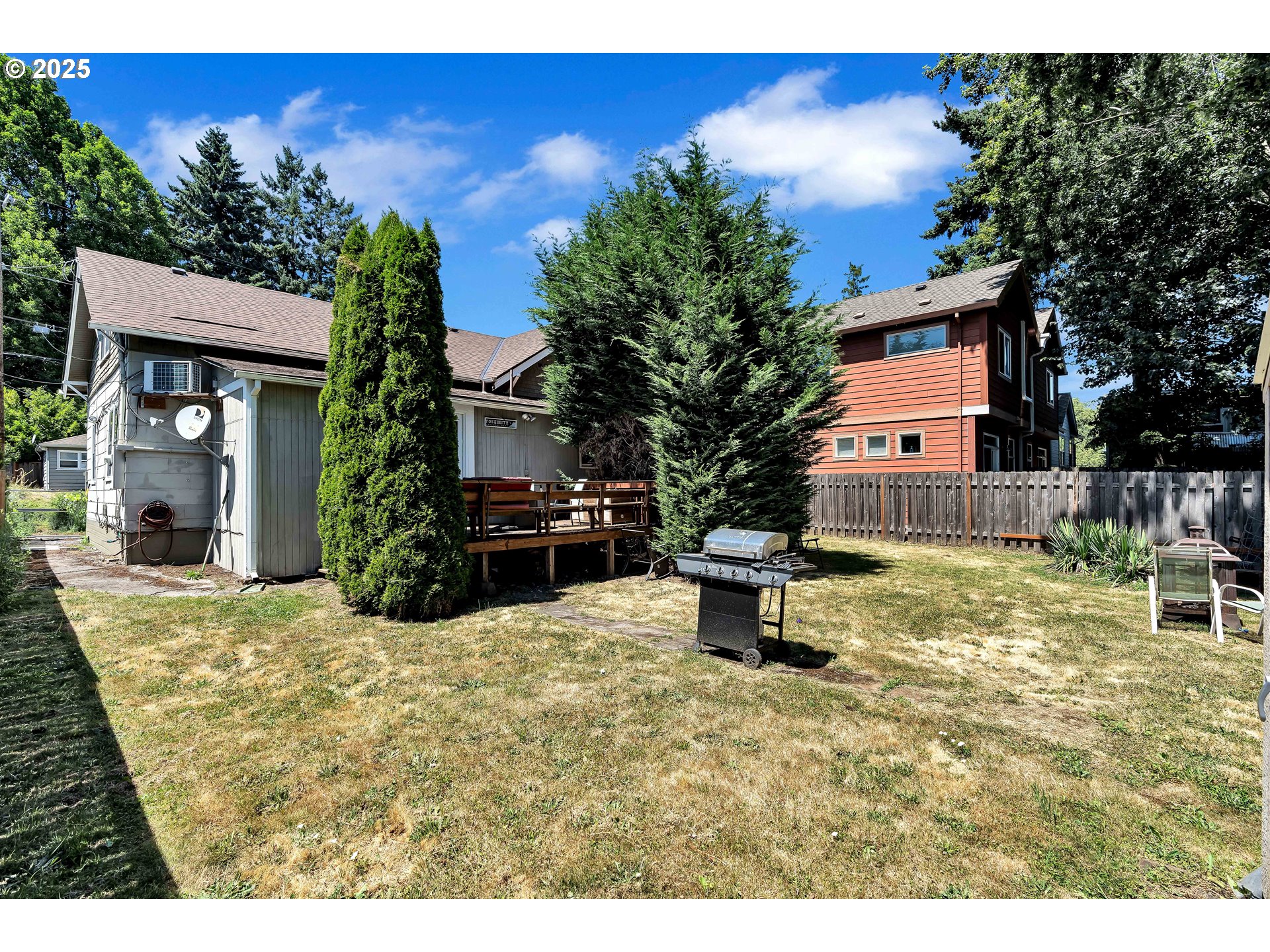 402 Southeast 75th Avenue Portland, OR 97215 - Photo 43 of 48