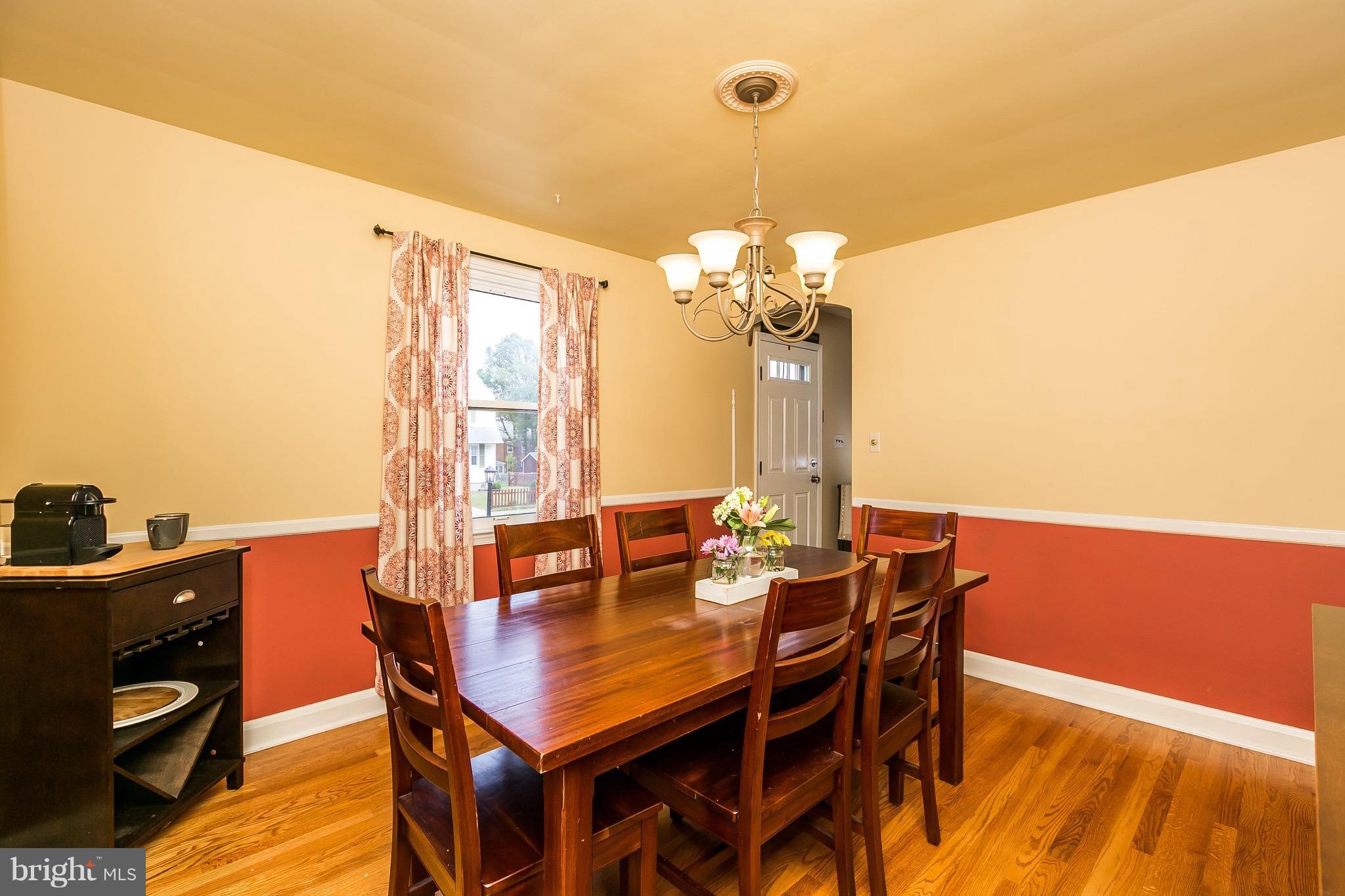 1225 Oakland Terrace Road Baltimore, MD 21227 - Photo 6 of 30 Dining Room mesures 12 x 11