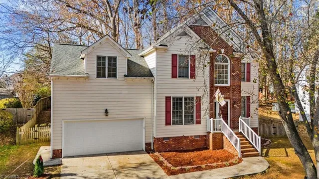 $349,900 | 1516 Covered Wagon Road, McLeansville, NC 27301