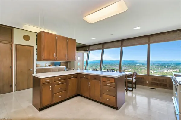 $1,248,000 | 215 Casa Robles Drive, Moravian Falls, NC 28654