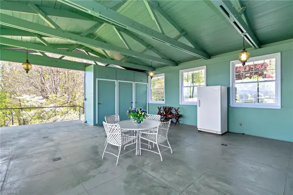 $1,248,000 | 215 Casa Robles Drive, Moravian Falls, NC 28654