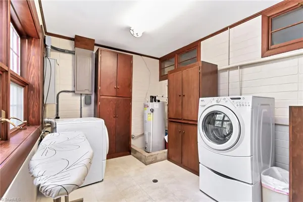 $1,248,000 | 215 Casa Robles Drive, Moravian Falls, NC 28654