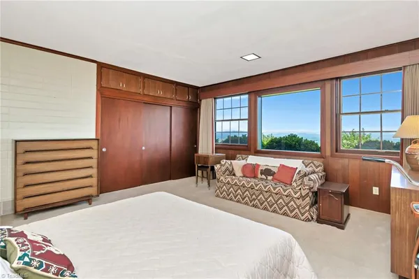 $1,248,000 | 215 Casa Robles Drive, Moravian Falls, NC 28654