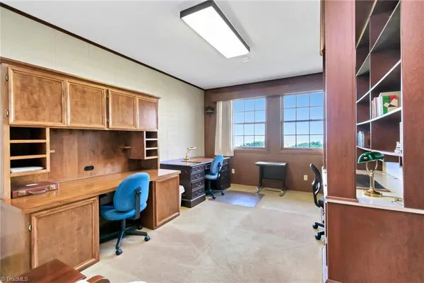 $1,248,000 | 215 Casa Robles Drive, Moravian Falls, NC 28654