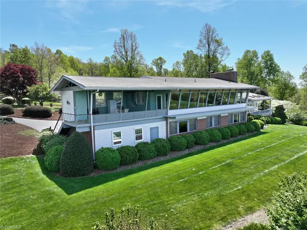 $1,248,000 | 215 Casa Robles Drive, Moravian Falls, NC 28654