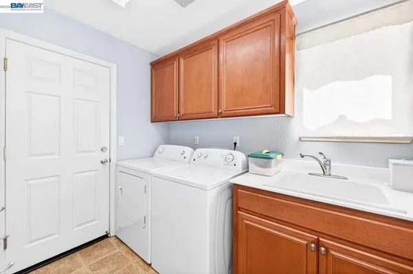 $739,998 | 4547 Glenbrook Drive, Tracy, CA 95377