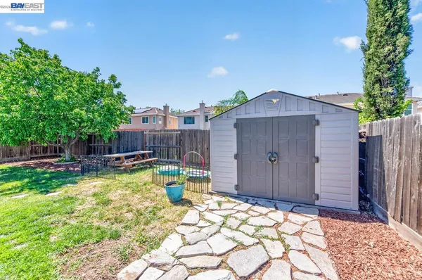 $739,998 | 4547 Glenbrook Drive, Tracy, CA 95377