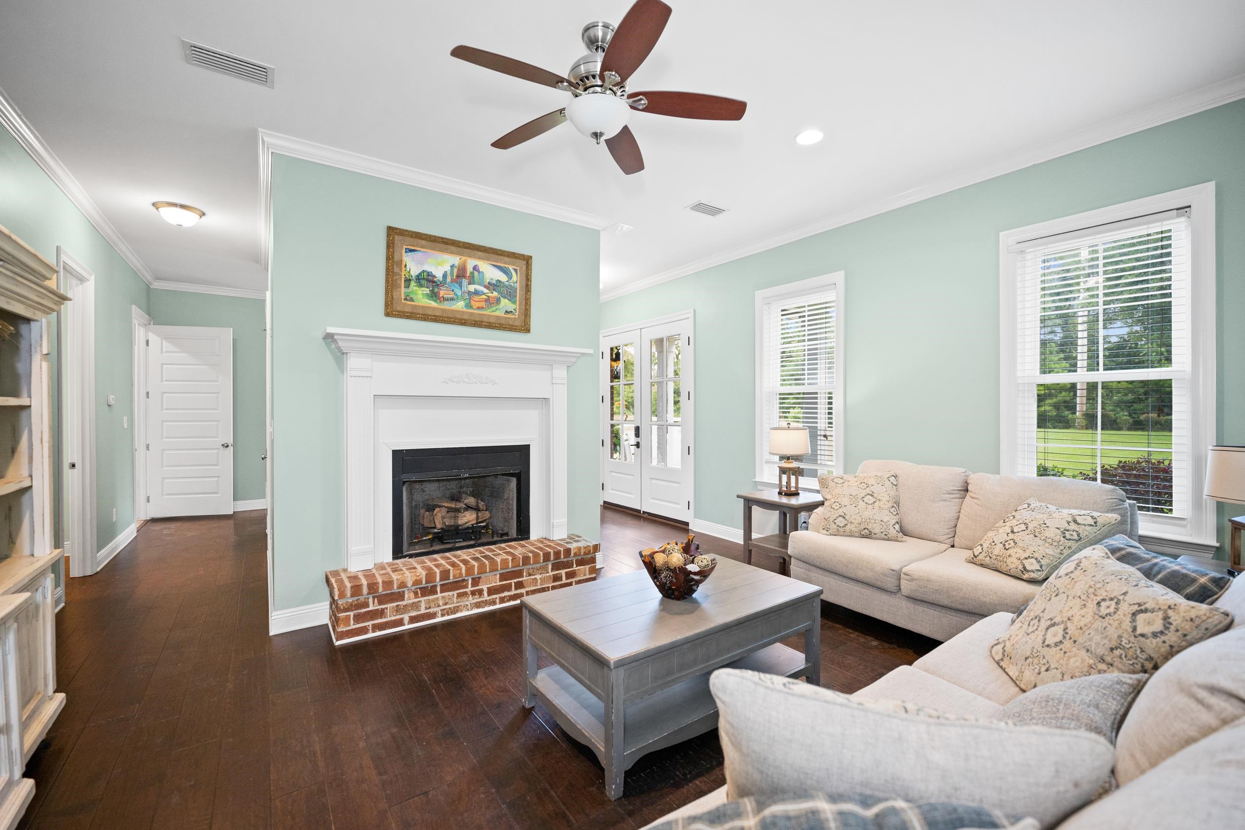9060 Bromley Road Bay Minette, AL 36507 - Photo 9 of 63 Living Room