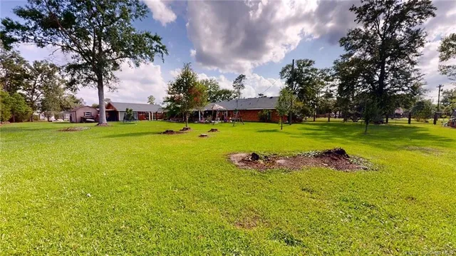 $299,000 | 2730 Scarlett Drive, Lake Charles, LA 70611