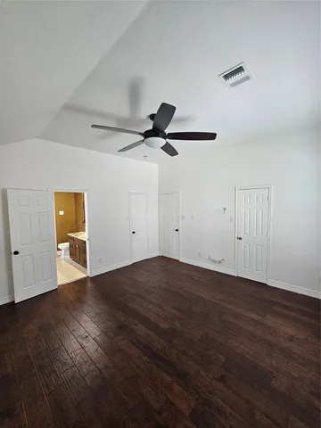 $2,000 | 9207 Dairy View Lane, Houston, TX 77099