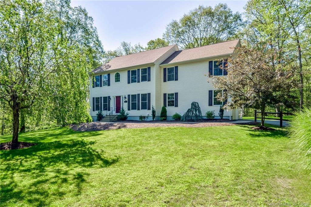 31 Terp Road East Hampton, CT 06424 - Photo 1 of 1 Beautiful front yard!