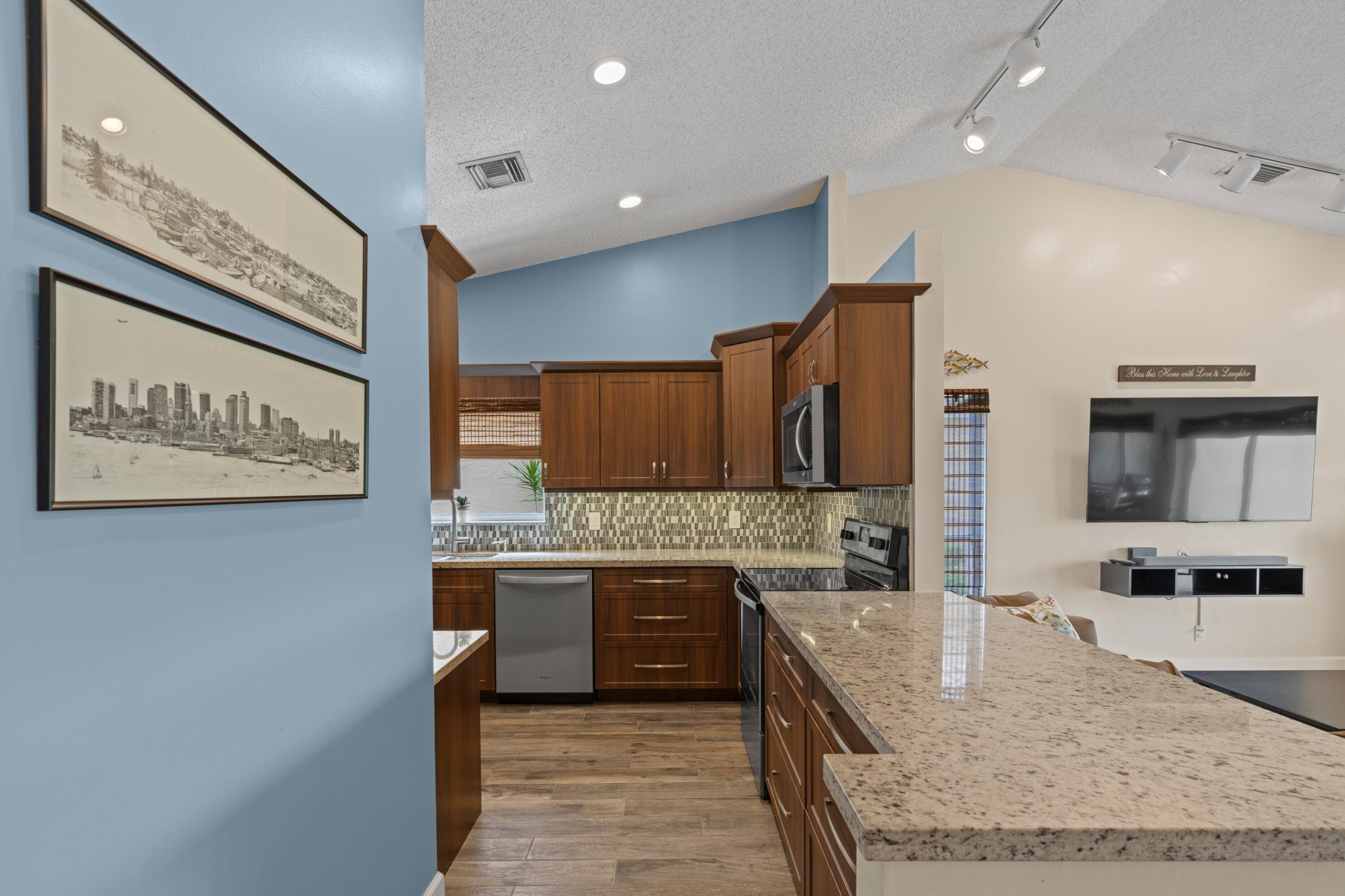 8174 Copenhagen Way Boca Raton, FL 33434 - Photo 16 of 50 DSC03809.jpg-SMALL
