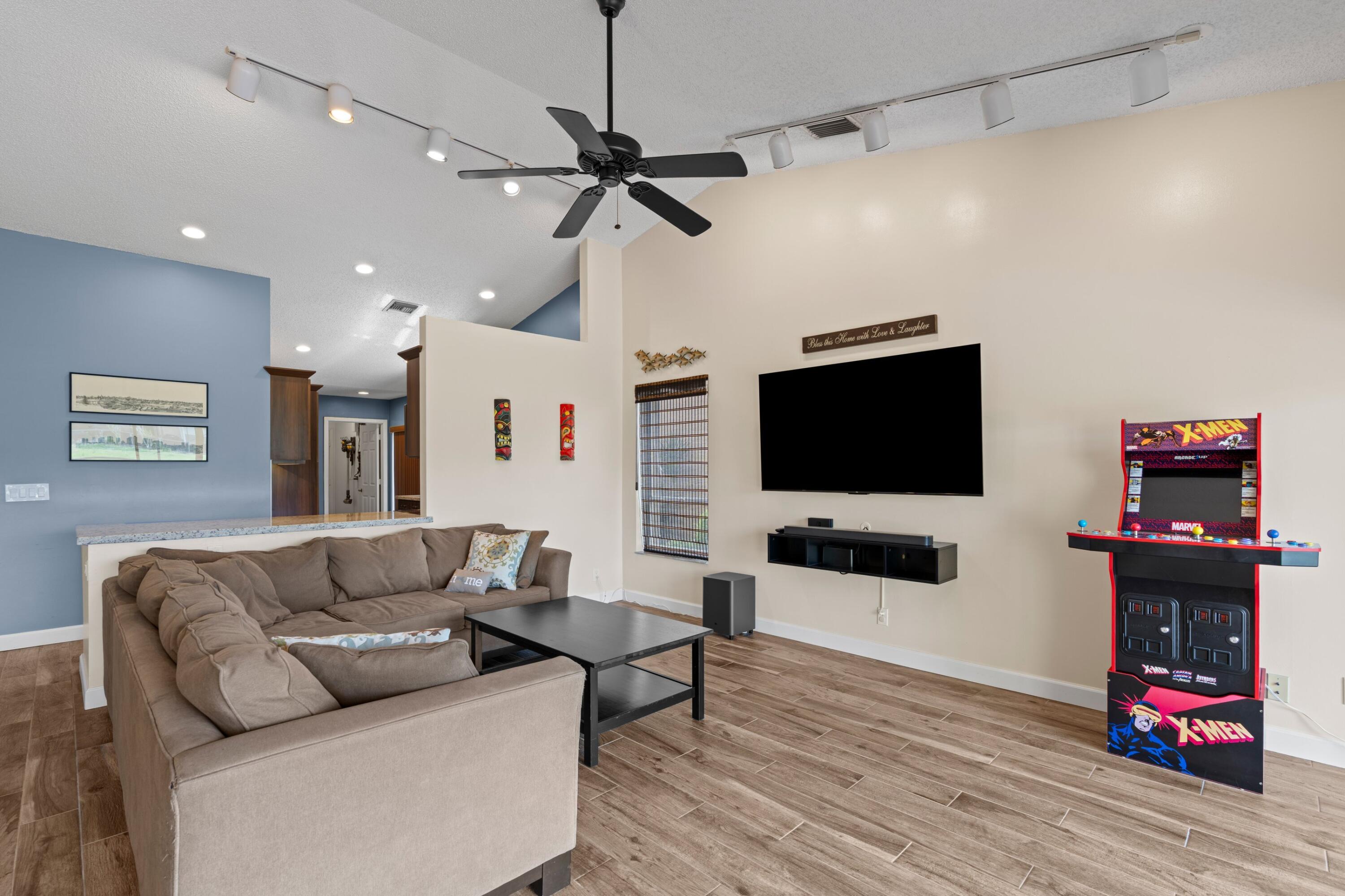 8174 Copenhagen Way Boca Raton, FL 33434 - Photo 36 of 50 DSC03839-Edit.jpg-SMALL