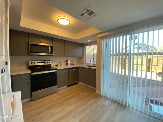 $1,750 | 10101 North 91st Avenue, Unit 163, Peoria, AZ 85345