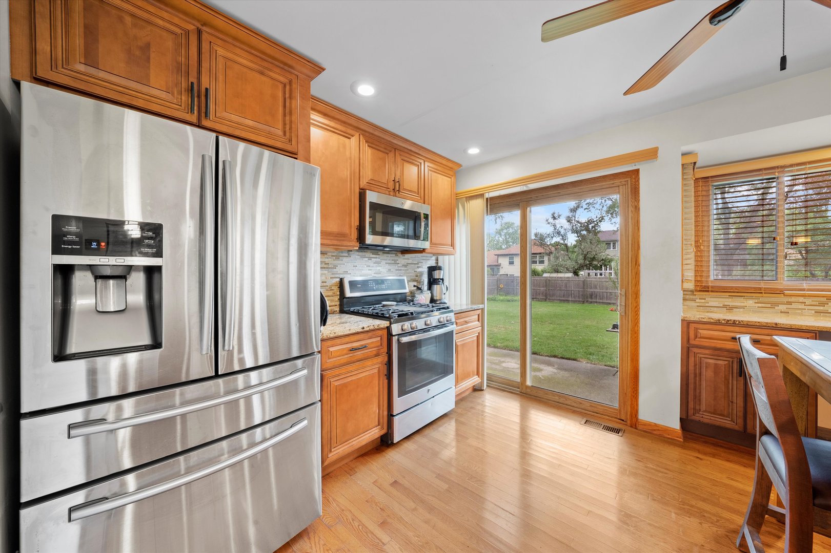 1102 185th Place Homewood, IL 60430 - Photo 7 of 19 Gallery Image 7