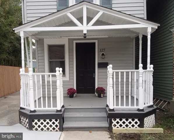 $234,900 | 127 West Holly Avenue, Pitman, NJ 08071