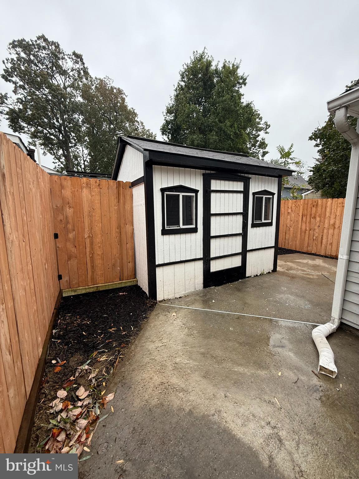 127 West Holly Avenue Pitman, NJ 08071 - Photo 6 of 23 a view of a house with backyard and deck