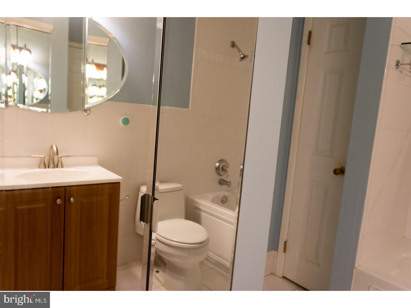 21 Christopher Road Voorhees, NJ 08043 - Photo 18 of 25 Master Bathroom