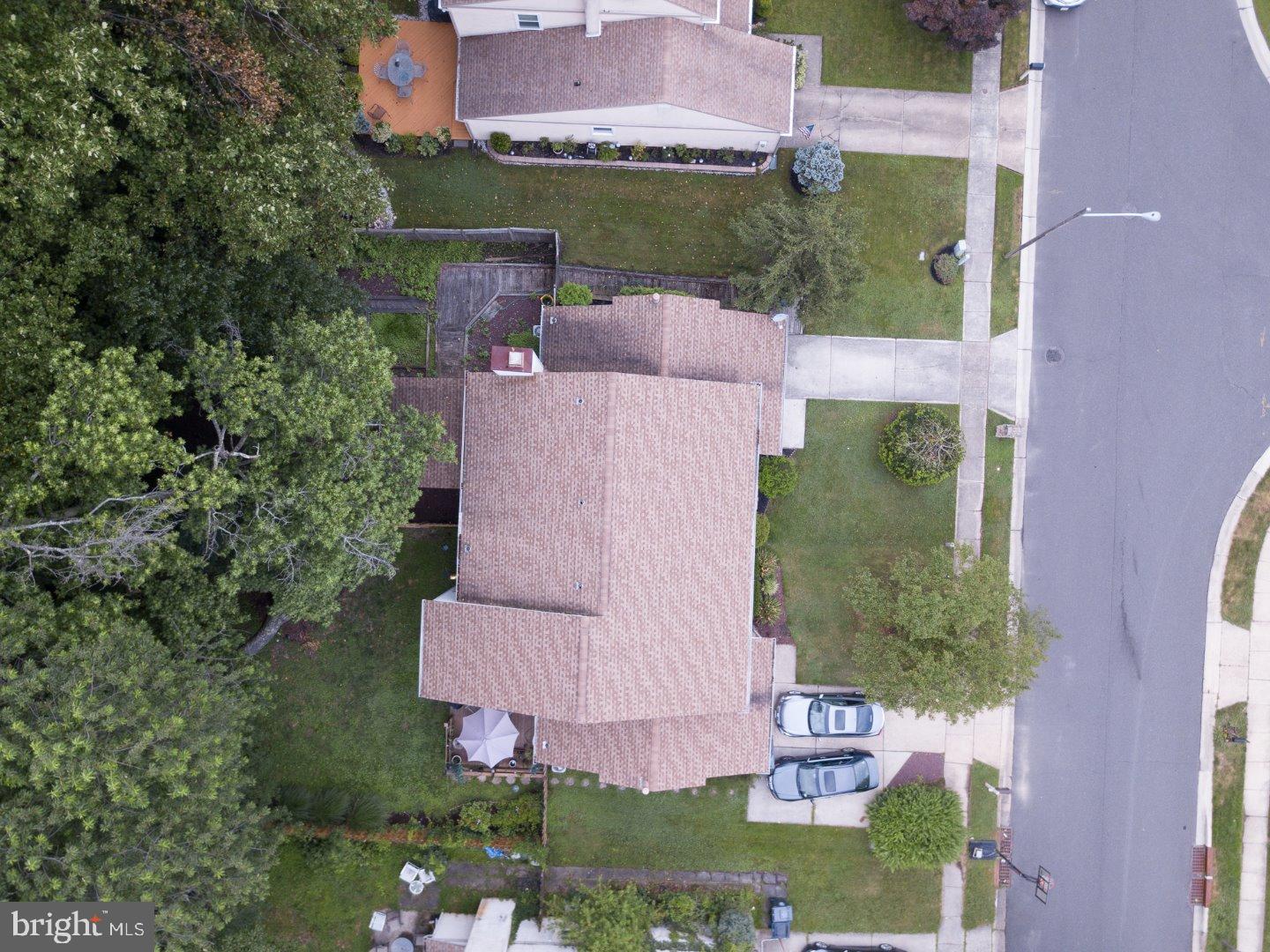 21 Christopher Road Voorhees, NJ 08043 - Photo 3 of 25 View