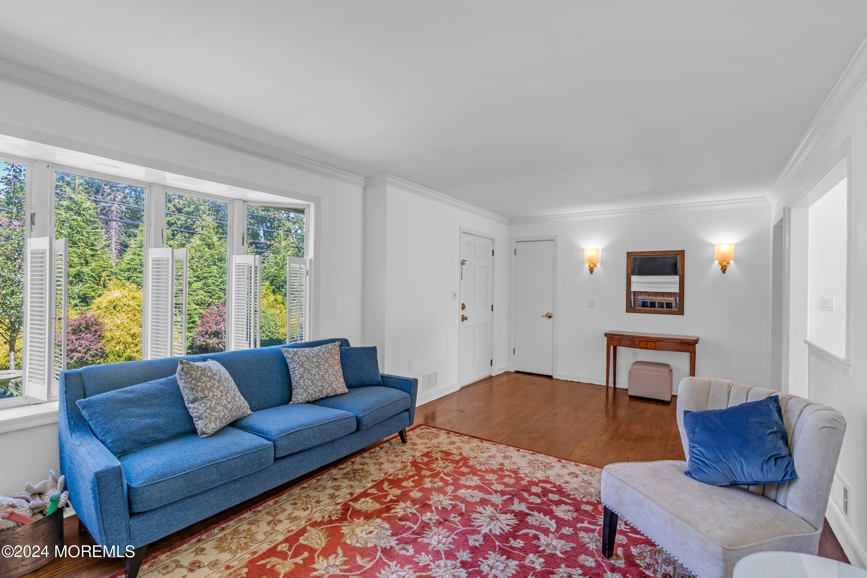 328 White Road Little Silver, NJ 07739 - Photo 12 of 57 013_dsc05038_897