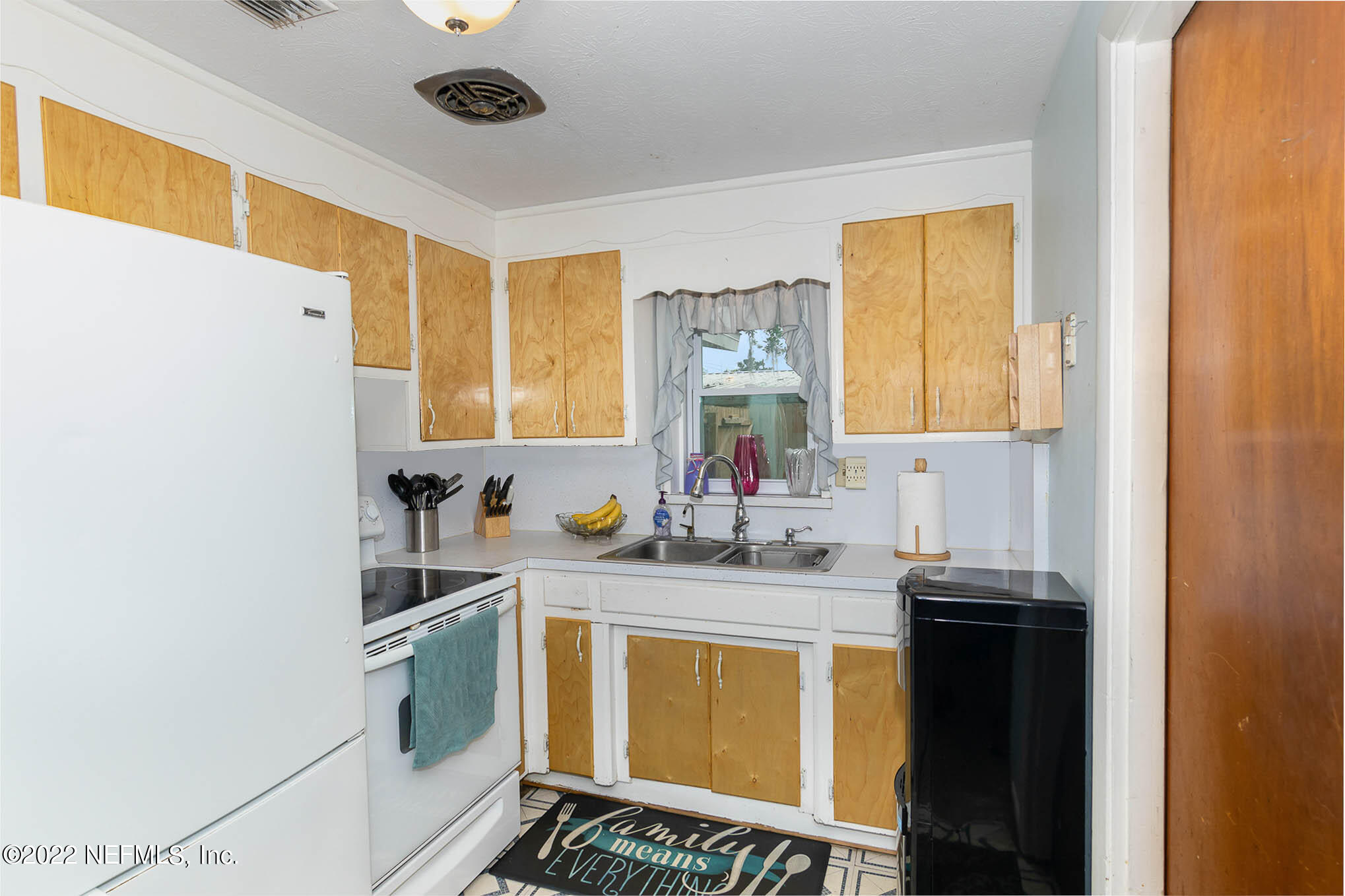 335 Toccoa Road Orange Park, FL 32073 - Photo 10 of 26 335 Taccoa Rd_17-Edit