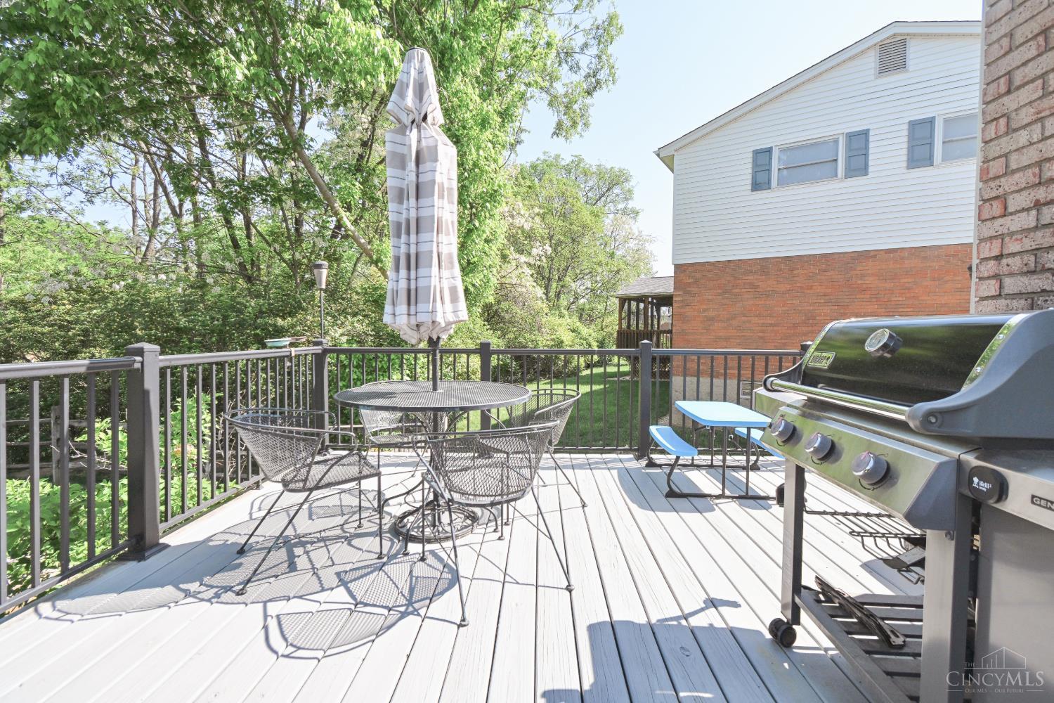 5820 Timely Terrace Cincinnati, OH 45233 - Photo 21 of 26