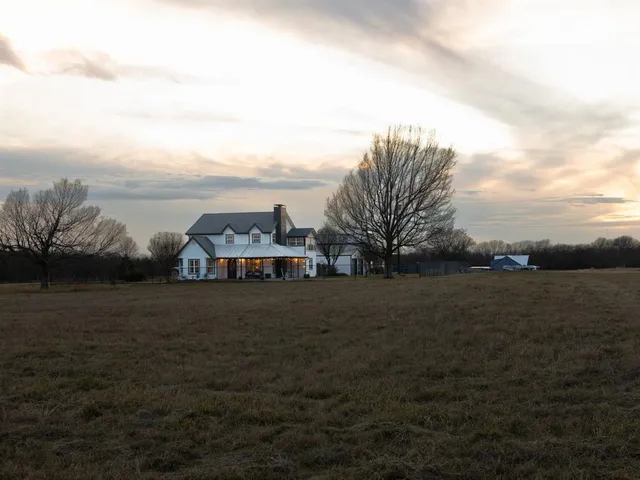 $799,000 | 1840 County Road 4309, Greenville, TX 75401