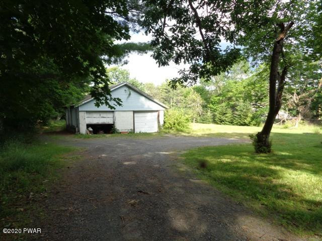 149 Rt 590 Greeley, PA 18425 - Photo 14 of 59