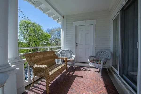 $3,000 | 1401 Great Pond Road, Unit 4, North Andover, MA 01845