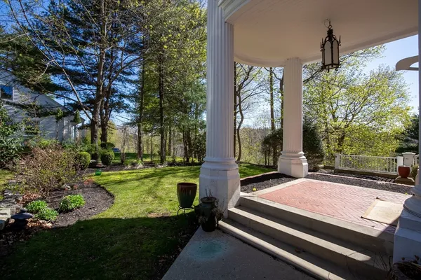 $3,000 | 1401 Great Pond Road, Unit 4, North Andover, MA 01845