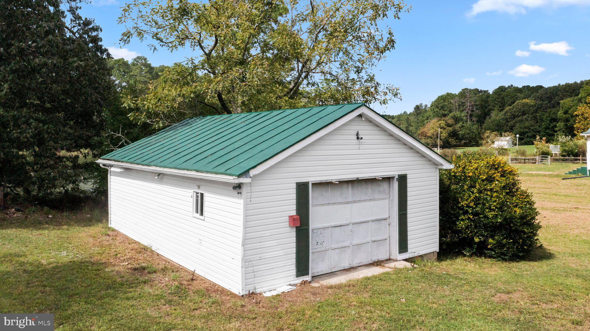 266 Rosa Bran Road Kinsale, VA 22488 - Photo 42 of 46 Detached Garage w/ Breezeline Broadband Internet