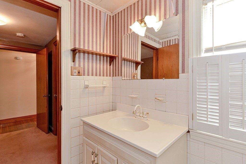 19 Benson Road Stoughton, MA 02072 - Photo 20 of 32 Gallery Image 20