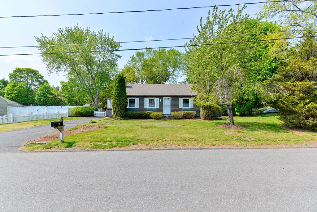19 Benson Road Stoughton, MA 02072 - Photo 30 of 32 Gallery Image 30