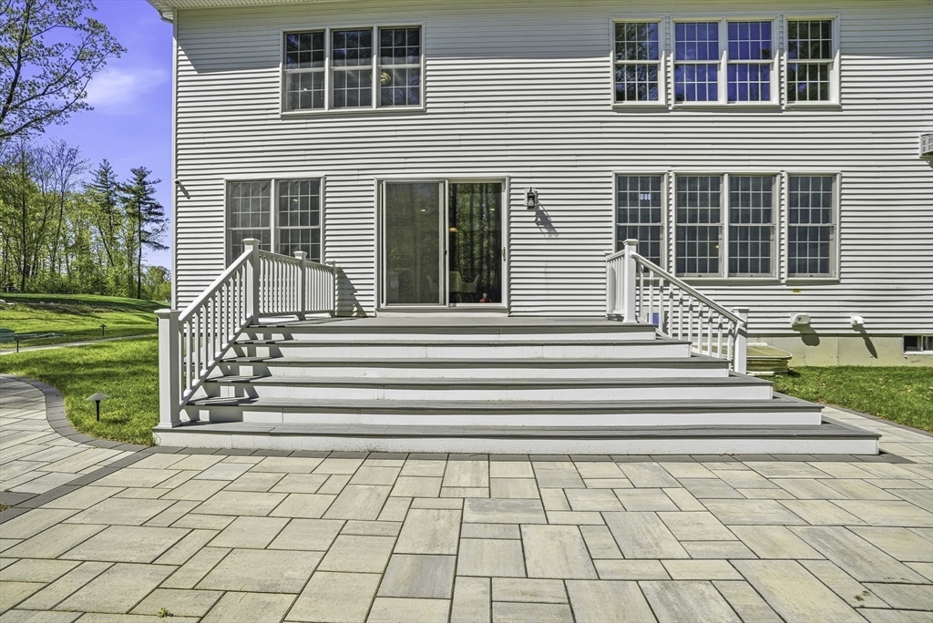 60 Chamberlain Street Hopkinton, MA 01748 - Photo 36 of 41