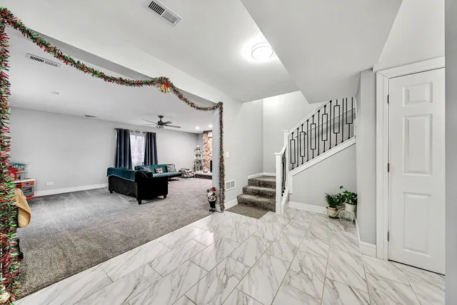 $255,000 | 3315 West 161st Street, Markham, IL 60428