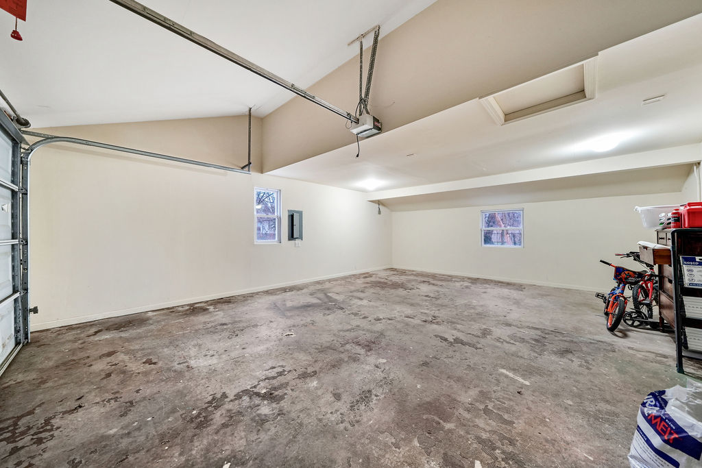 3315 West 161st Street Markham, IL 60428 - Photo 22 of 26 a view of a garage