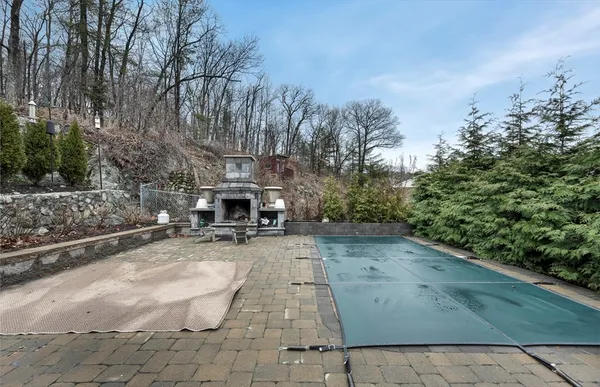 $825,000 | 3 Fellsmere Avenue, Wakefield, MA 01880