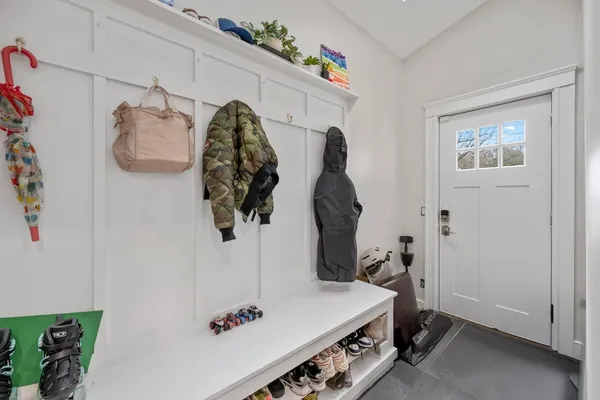 $825,000 | 3 Fellsmere Avenue, Wakefield, MA 01880