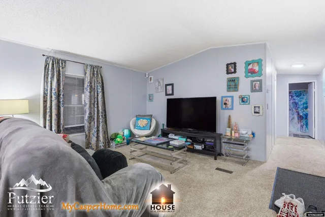 $67,000 | 9 Cacti Place, Casper, WY 82604
