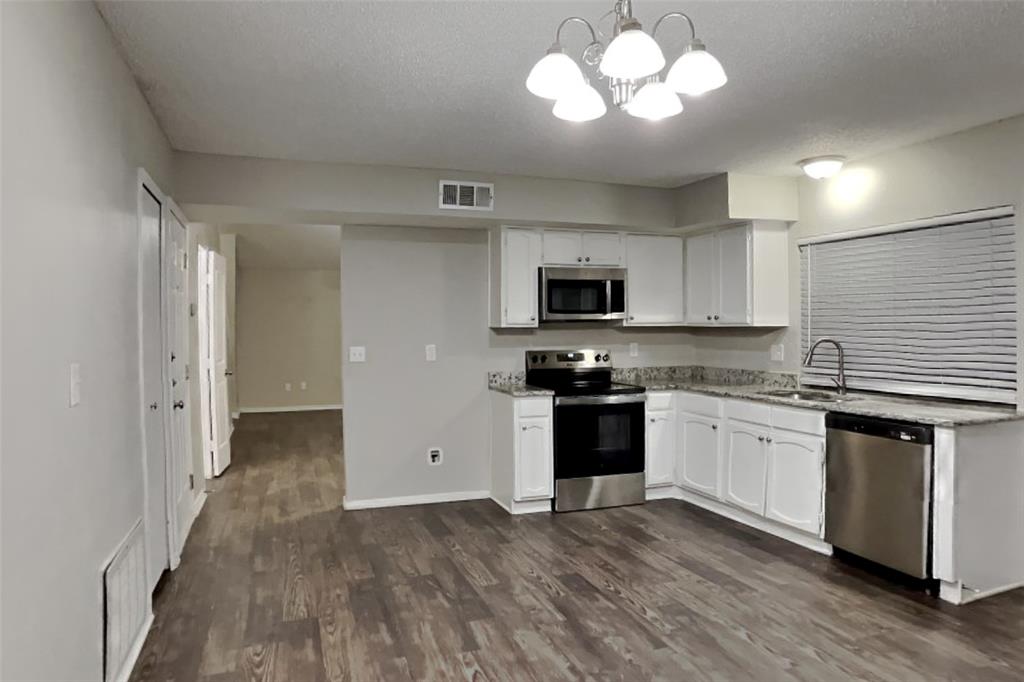 5705 Galaxie Road Garland, TX 75044 - Photo 5 of 20