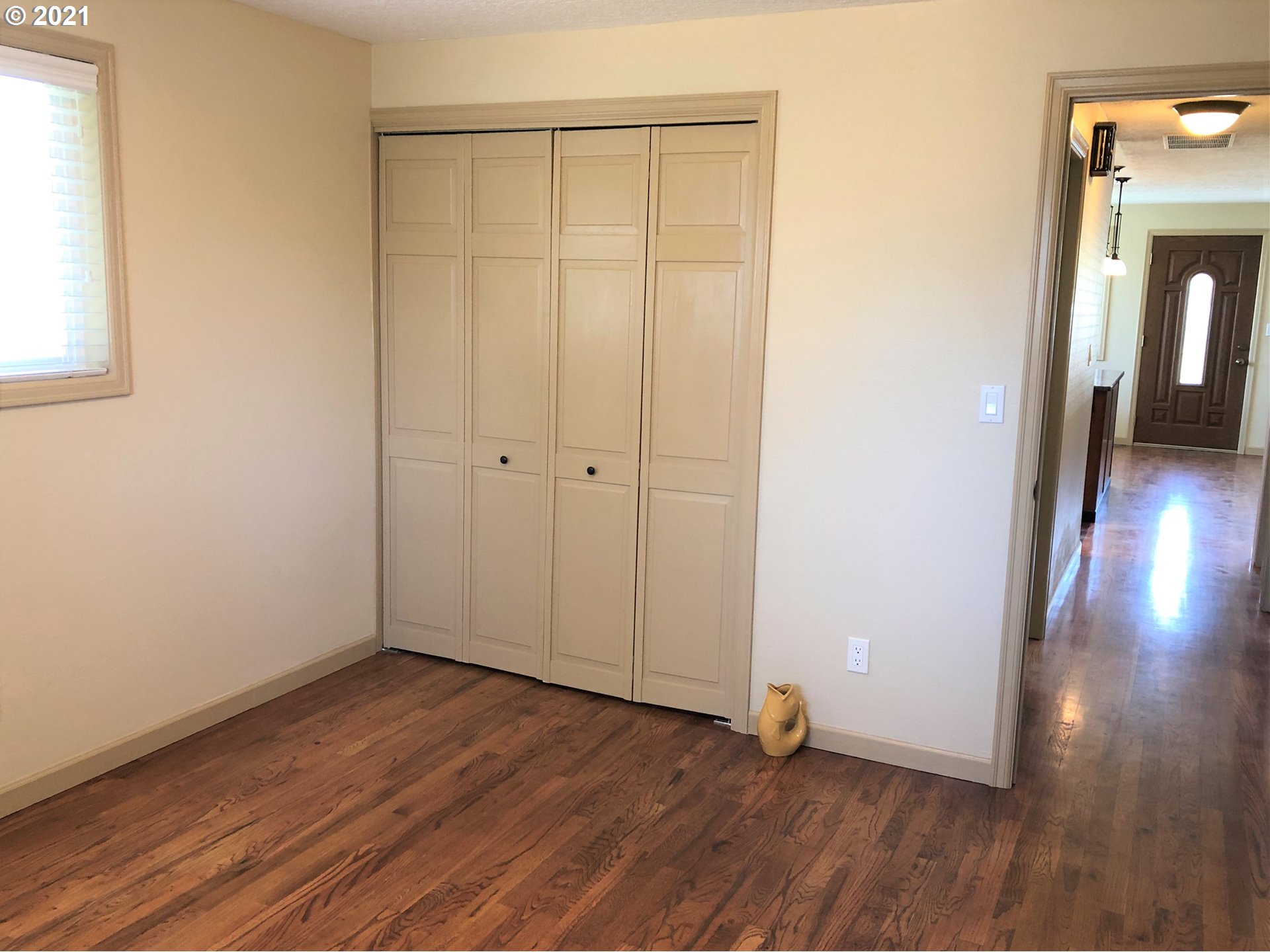 1421 Umpqua Road Woodburn, OR 97071 - Photo 11 of 20 Gallery Image 11