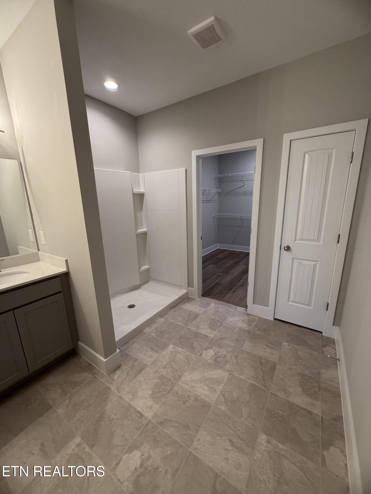 120 Kirbyberry Road, Unit LOT 50B Oak Ridge, TN 37830 - Photo 12 of 42 IMG_4402