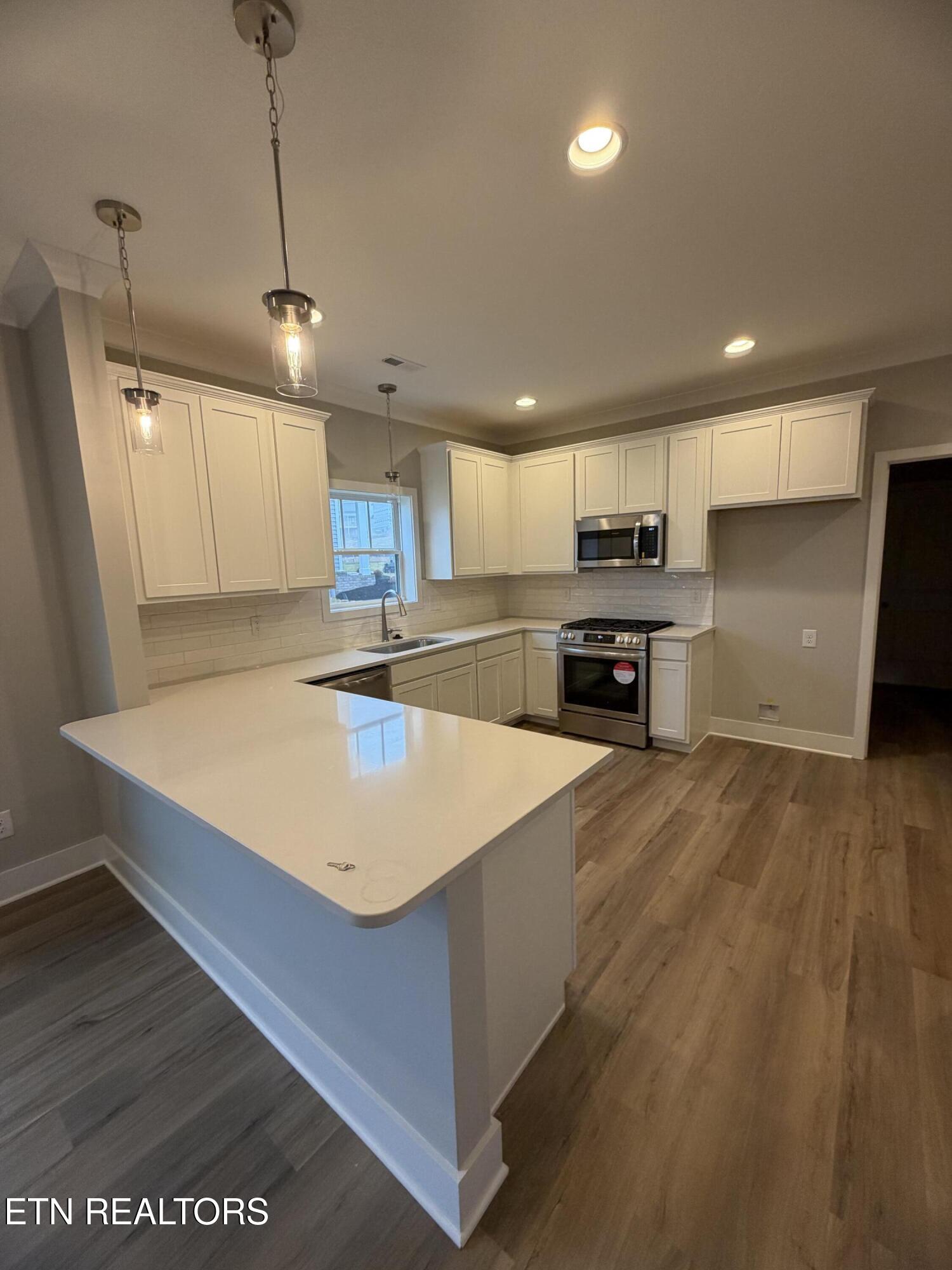 120 Kirbyberry Road, Unit LOT 50B Oak Ridge, TN 37830 - Photo 8 of 42 IMG_4398