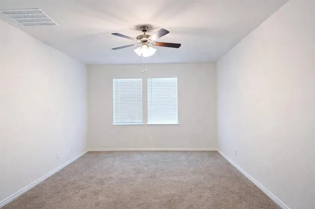 $2,800 | 4019 Cribbing Trail, Aubrey, TX 76227