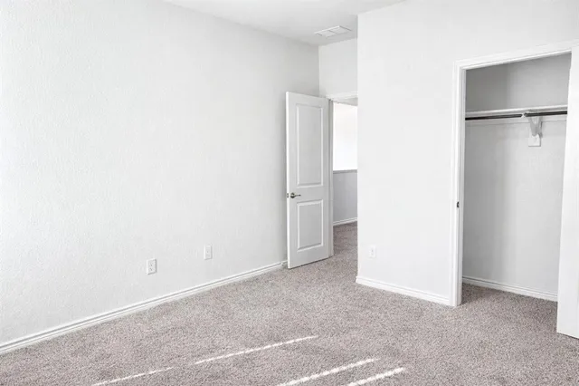 $2,800 | 4019 Cribbing Trail, Aubrey, TX 76227