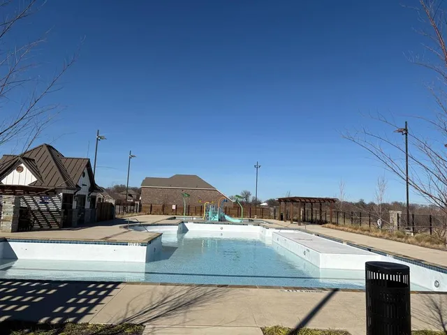 $2,800 | 4019 Cribbing Trail, Aubrey, TX 76227