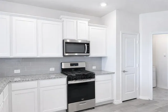 $2,800 | 4019 Cribbing Trail, Aubrey, TX 76227