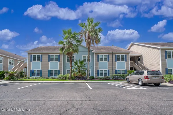 $268,000 | 1601 Nectarine Street, Unit F5, Fernandina Beach, FL 32034