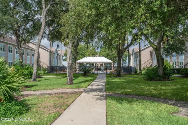 $268,000 | 1601 Nectarine Street, Unit F5, Fernandina Beach, FL 32034